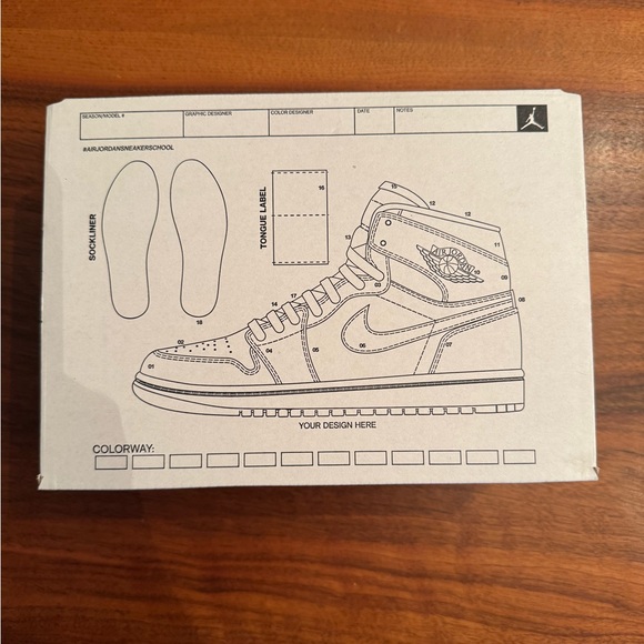 Jordan 1 Mid SS TD white / metallic gold sneakers - Picture 2 of 7